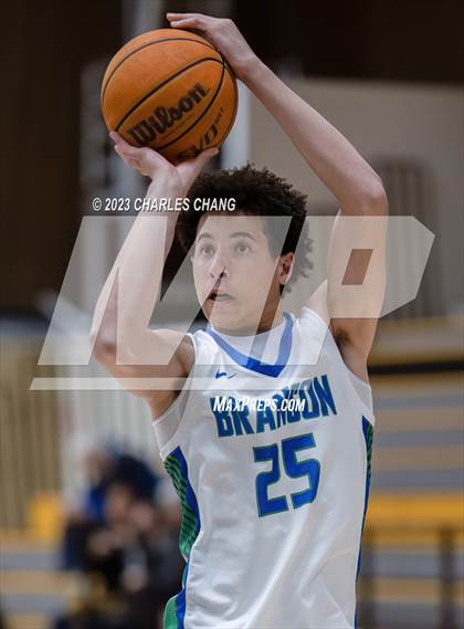 Thumbnail 2 in Saint Francis vs Branson (CIF Division 2 Round 1) photogallery.