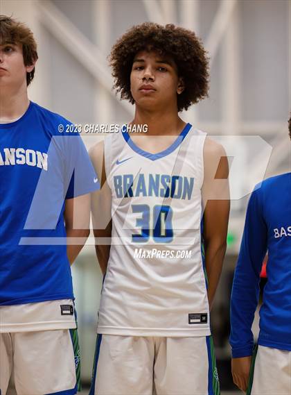 Thumbnail 2 in Saint Francis vs Branson (CIF Division 2 Round 1) photogallery.