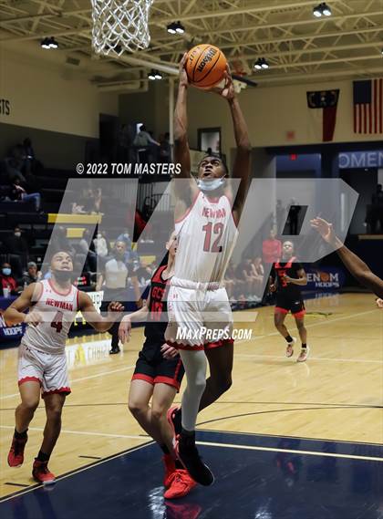 Thumbnail 2 in Cardinal Newman vs. Gaston Christian photogallery.