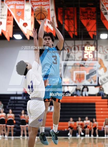 Thumbnail 3 in Grants Pass @ Douglas photogallery.