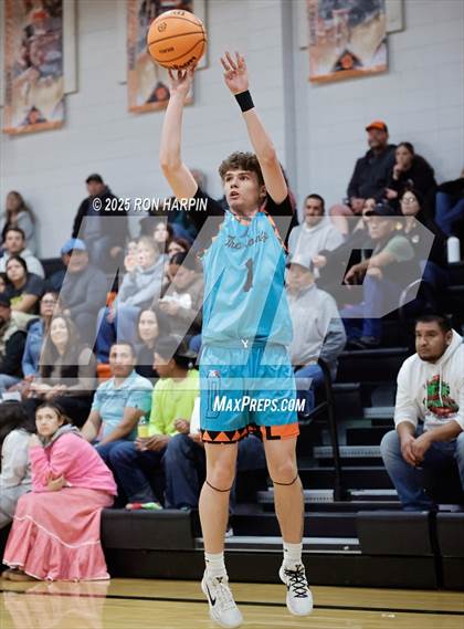 Thumbnail 1 in Grants Pass @ Douglas photogallery.