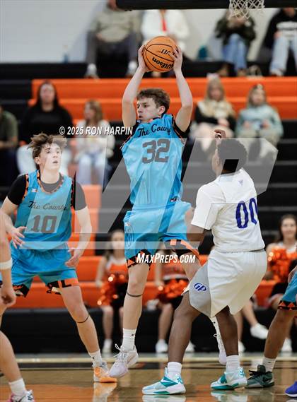 Thumbnail 2 in Grants Pass @ Douglas photogallery.