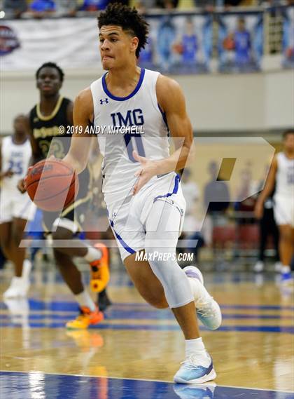 Thumbnail 2 in Holy Spirit Prep vs. IMG Academy photogallery.