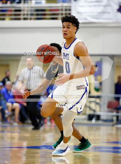 Thumbnail 2 in Holy Spirit Prep vs. IMG Academy photogallery.