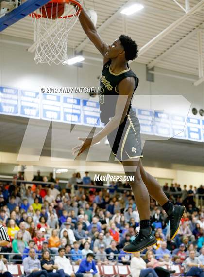 Thumbnail 3 in Holy Spirit Prep vs. IMG Academy photogallery.