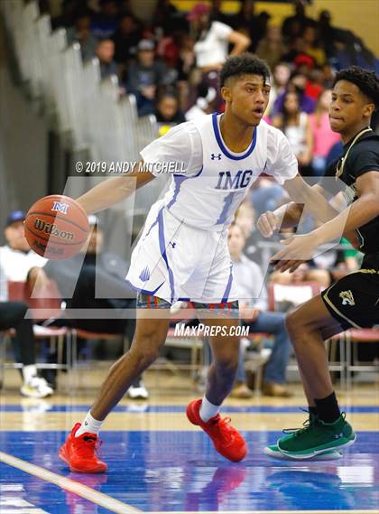 Thumbnail 3 in Holy Spirit Prep vs. IMG Academy photogallery.