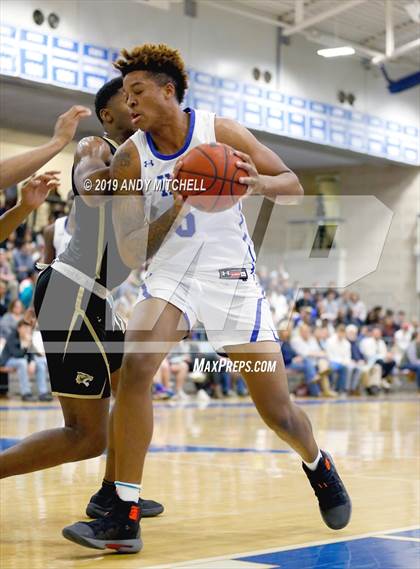 Thumbnail 1 in Holy Spirit Prep vs. IMG Academy photogallery.