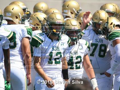 Thumbnail 3 in St. Joseph Regional vs. Serra (2016 Honor Bowl) photogallery.