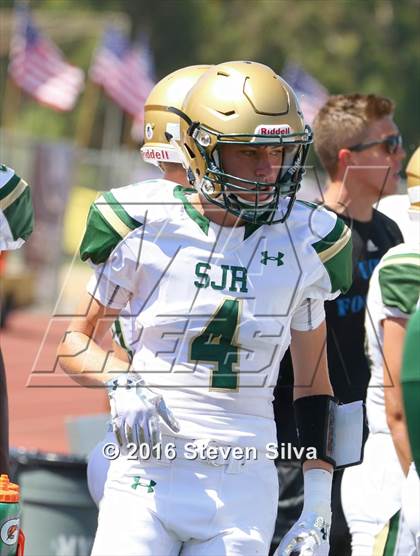 Thumbnail 2 in St. Joseph Regional vs. Serra (2016 Honor Bowl) photogallery.
