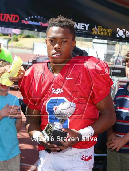 Thumbnail 3 in St. Joseph Regional vs. Serra (2016 Honor Bowl) photogallery.