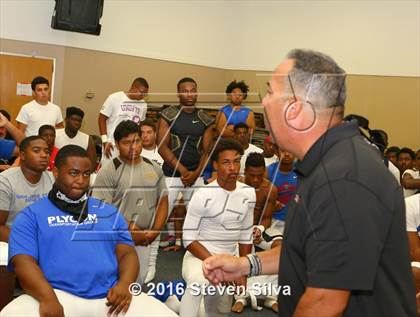 Thumbnail 3 in St. Joseph Regional vs. Serra (2016 Honor Bowl) photogallery.