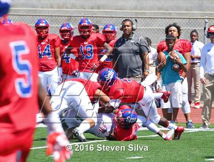 Thumbnail 2 in St. Joseph Regional vs. Serra (2016 Honor Bowl) photogallery.