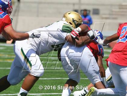 Thumbnail 1 in St. Joseph Regional vs. Serra (2016 Honor Bowl) photogallery.