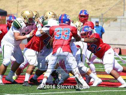 Thumbnail 3 in St. Joseph Regional vs. Serra (2016 Honor Bowl) photogallery.