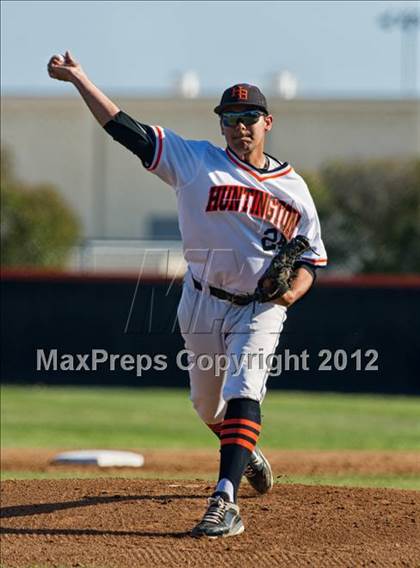 Thumbnail 2 in Gahr @ Huntington Beach photogallery.