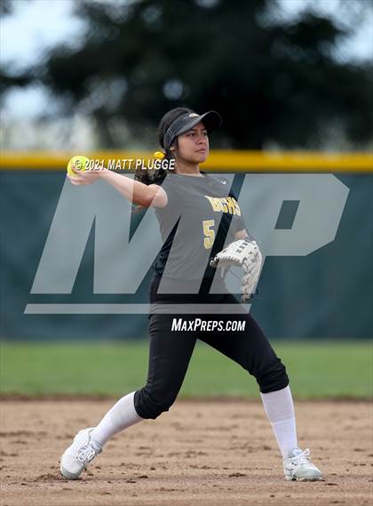 Thumbnail 1 in Bakersfield Christian @ Garces Memorial photogallery.