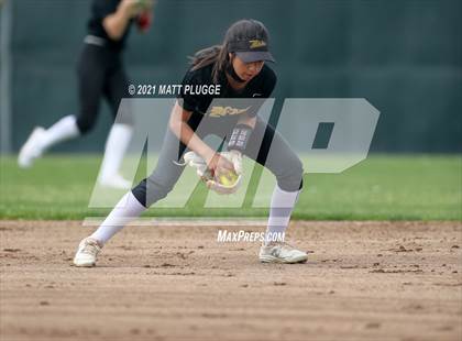 Thumbnail 3 in Bakersfield Christian @ Garces Memorial photogallery.