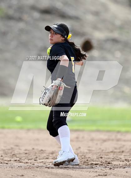 Thumbnail 2 in Bakersfield Christian @ Garces Memorial photogallery.