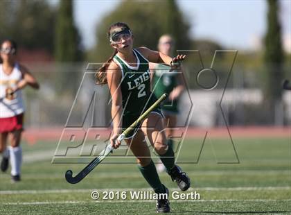 Thumbnail 2 in Leigh @ Cupertino photogallery.