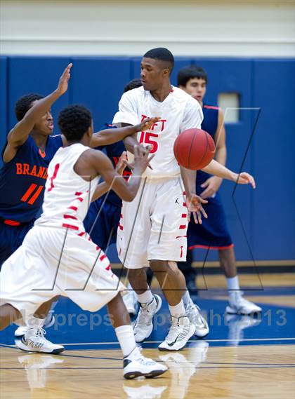 Thumbnail 2 in Brandeis @ Taft photogallery.