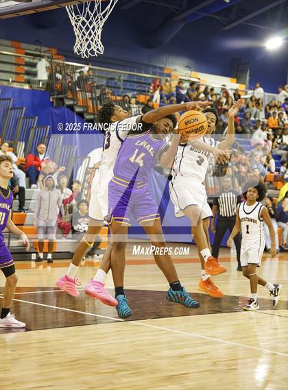 Thumbnail 2 in Lennard @ Morgan photogallery.