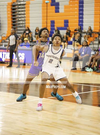 Thumbnail 3 in Lennard @ Morgan photogallery.