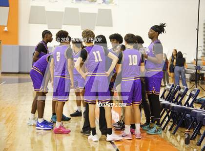 Thumbnail 1 in Lennard @ Morgan photogallery.