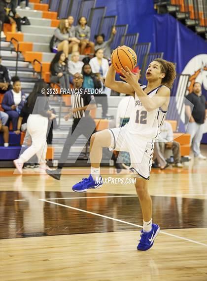 Thumbnail 1 in Lennard @ Morgan photogallery.