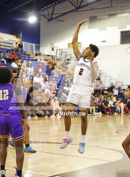 Thumbnail 2 in Lennard @ Morgan photogallery.