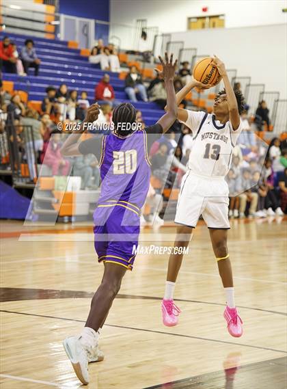 Thumbnail 1 in Lennard @ Morgan photogallery.