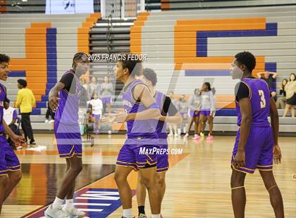 Thumbnail 2 in Lennard @ Morgan photogallery.