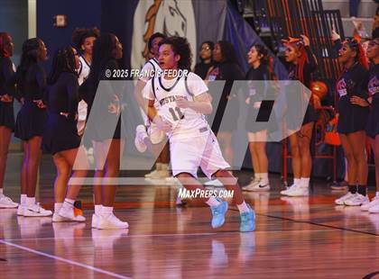 Thumbnail 3 in Lennard @ Morgan photogallery.