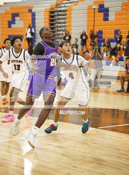 Thumbnail 3 in Lennard @ Morgan photogallery.