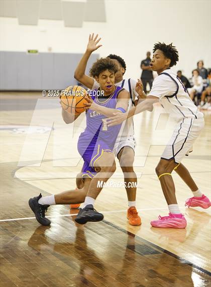 Thumbnail 3 in Lennard @ Morgan photogallery.