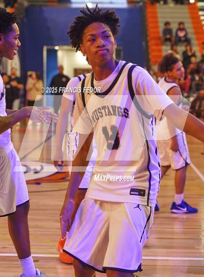 Thumbnail 1 in Lennard @ Morgan photogallery.