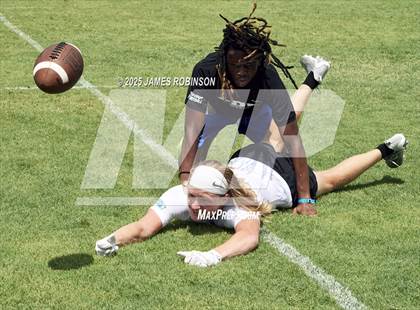 Thumbnail 3 in First Coast vs West Nassau (Jaguars Prep Nike 11-On 7v7) photogallery.