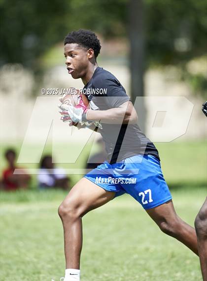 Thumbnail 3 in First Coast vs West Nassau (Jaguars Prep Nike 11-On 7v7) photogallery.