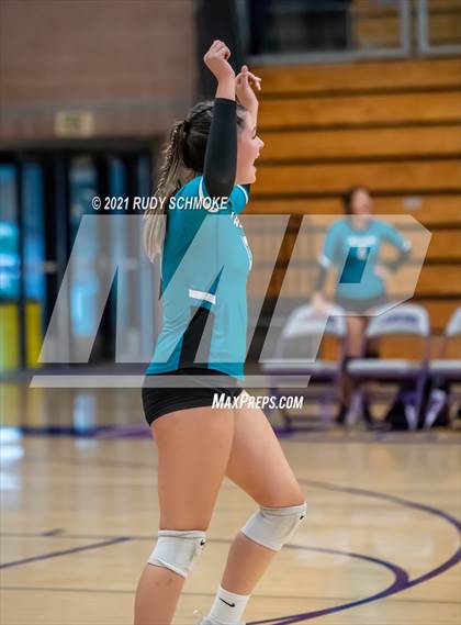Thumbnail 3 in Valley Center @ Carlsbad photogallery.