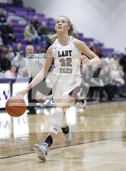 Thumbnail 3 in Chillicothe vs Vinton County (OHSAA D2 Sectional Playoff) photogallery.