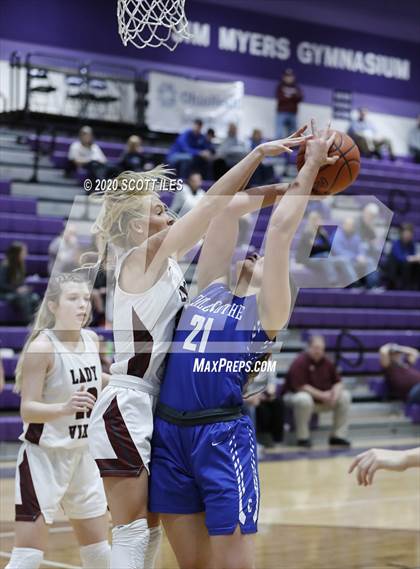 Thumbnail 1 in Chillicothe vs Vinton County (OHSAA D2 Sectional Playoff) photogallery.