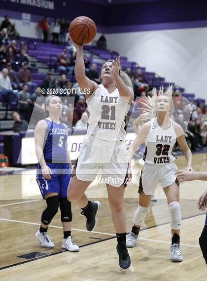 Thumbnail 3 in Chillicothe vs Vinton County (OHSAA D2 Sectional Playoff) photogallery.