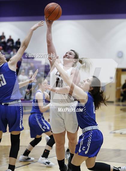 Thumbnail 3 in Chillicothe vs Vinton County (OHSAA D2 Sectional Playoff) photogallery.