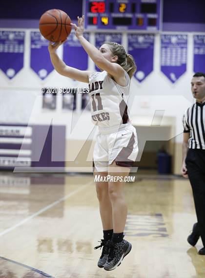 Thumbnail 1 in Chillicothe vs Vinton County (OHSAA D2 Sectional Playoff) photogallery.