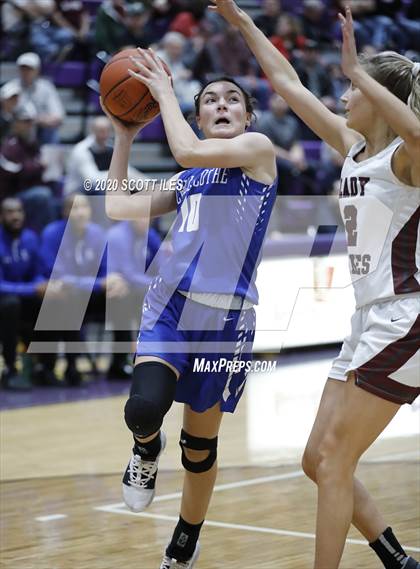 Thumbnail 3 in Chillicothe vs Vinton County (OHSAA D2 Sectional Playoff) photogallery.