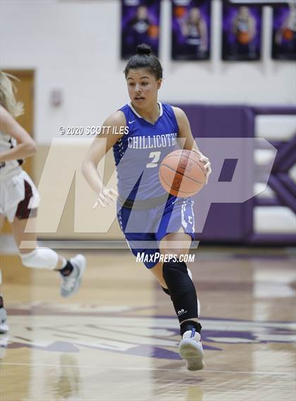 Thumbnail 3 in Chillicothe vs Vinton County (OHSAA D2 Sectional Playoff) photogallery.