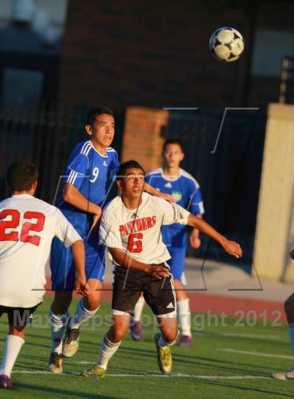 Thumbnail 2 in Eastlake vs. Vista (Coronado Islanders Tournament) photogallery.