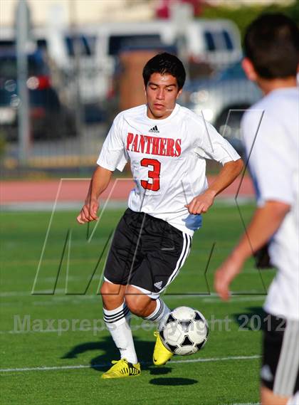 Thumbnail 2 in Eastlake vs. Vista (Coronado Islanders Tournament) photogallery.