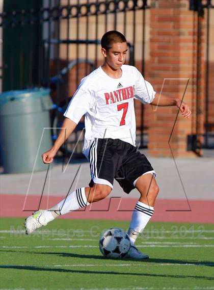 Thumbnail 2 in Eastlake vs. Vista (Coronado Islanders Tournament) photogallery.