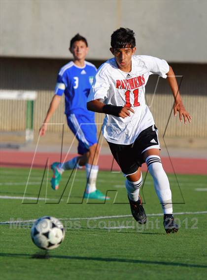 Thumbnail 3 in Eastlake vs. Vista (Coronado Islanders Tournament) photogallery.