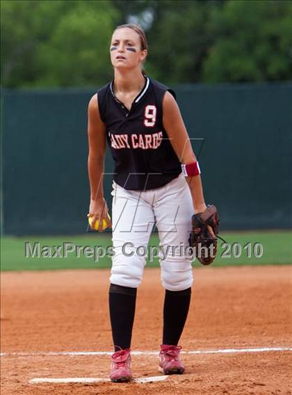 Thumbnail 1 in St. Paul vs Sacred Heart (TAPPS 1A/2A Final) photogallery.